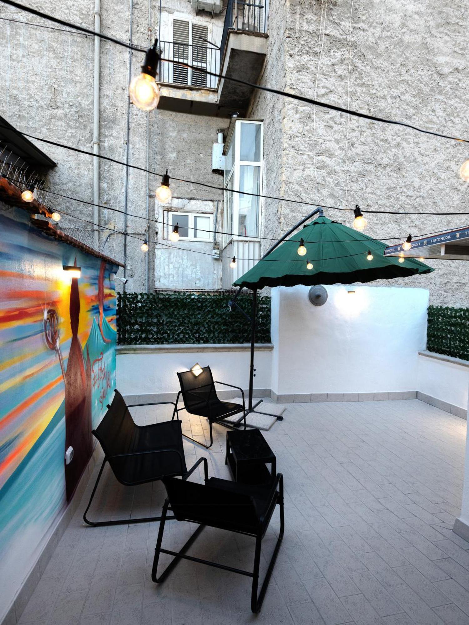 Terrazza Spaccanapoli Centro Storico Luaran gambar
